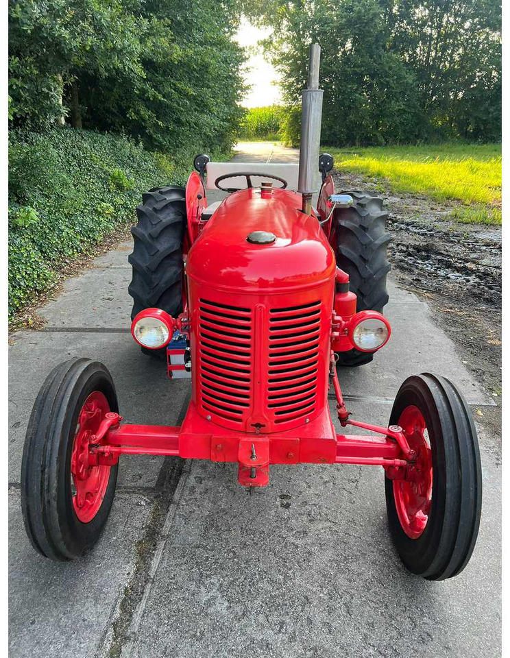 David Brown 25 - Traktor: das Bild 5 David Brown 25 - Traktor: das Bild 5