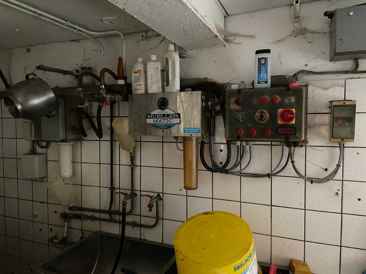 Divers Sale Laiterie - Melktechnik: das Bild 3 Divers Sale Laiterie - Melktechnik: das Bild 3