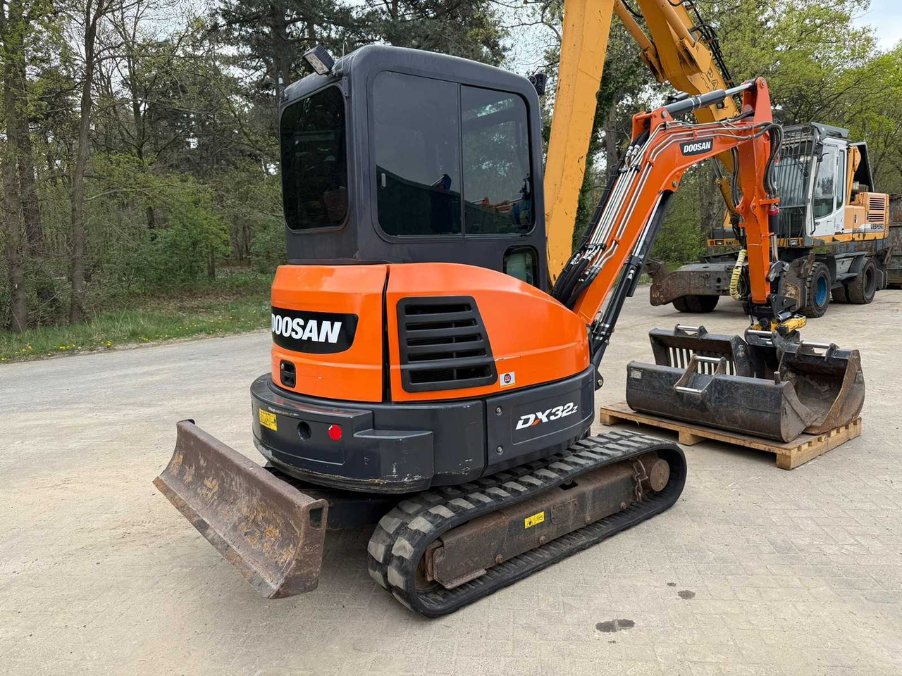 Doosan DX32Z - Kettenbagger: das Bild 3 Doosan DX32Z - Kettenbagger: das Bild 3