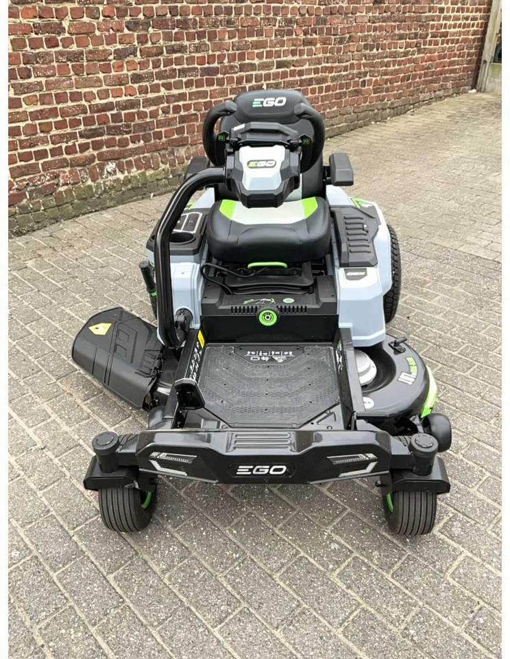 EGO Z6 - Rasenmäher: das Bild 4 EGO Z6 - Rasenmäher: das Bild 4