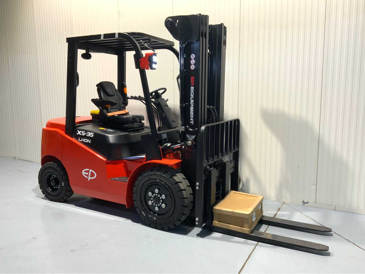 Gabelstapler EP 3500KG LIFTING CAPACITY- 4.8 METER PLYWOOD, FREE-LIFT, SIDE-SHIFT FORKLIFT: das Bild 6 Gabelstapler EP 3500KG LIFTING CAPACITY- 4.8 METER PLYWOOD, FREE-LIFT, SIDE-SHIFT FORKLIFT: das Bild 6