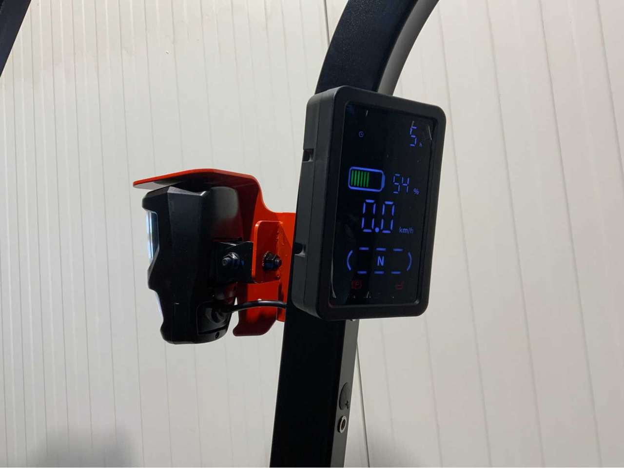 Gabelstapler EP 3500KG LIFTING CAPACITY- 4.8 METER PLYWOOD, FREE-LIFT, SIDE-SHIFT FORKLIFT: das Bild 13 Gabelstapler EP 3500KG LIFTING CAPACITY- 4.8 METER PLYWOOD, FREE-LIFT, SIDE-SHIFT FORKLIFT: das Bild 13