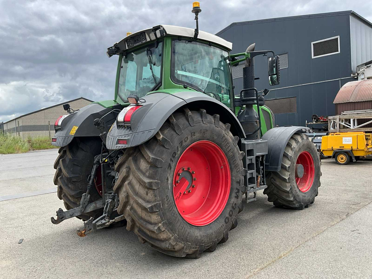FENDT 828 S4 - Traktor: das Bild 3 FENDT 828 S4 - Traktor: das Bild 3