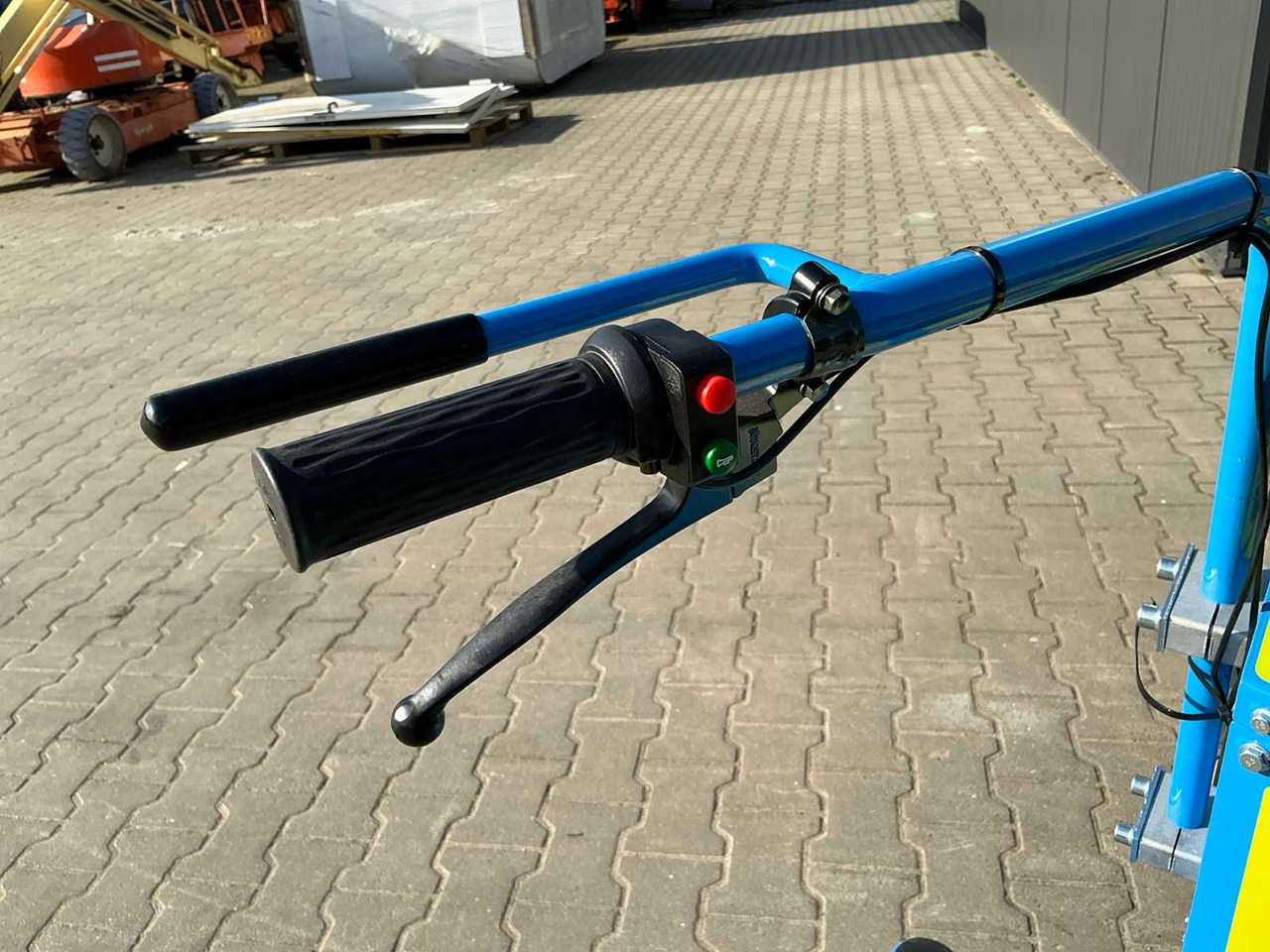 Mini-Kipper FIELD D500E ELECTRIC DUMPER: das Bild 19 Mini-Kipper FIELD D500E ELECTRIC DUMPER: das Bild 19