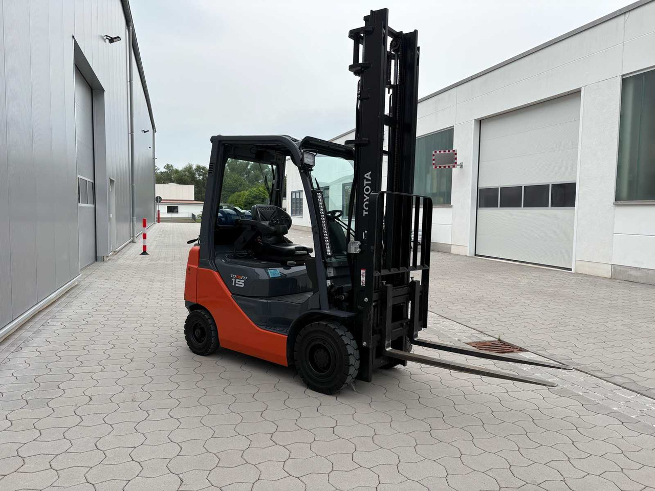 FORKLIFT TOYOTA 02-8FGF15 - Gabelstapler: das Bild 5 FORKLIFT TOYOTA 02-8FGF15 - Gabelstapler: das Bild 5
