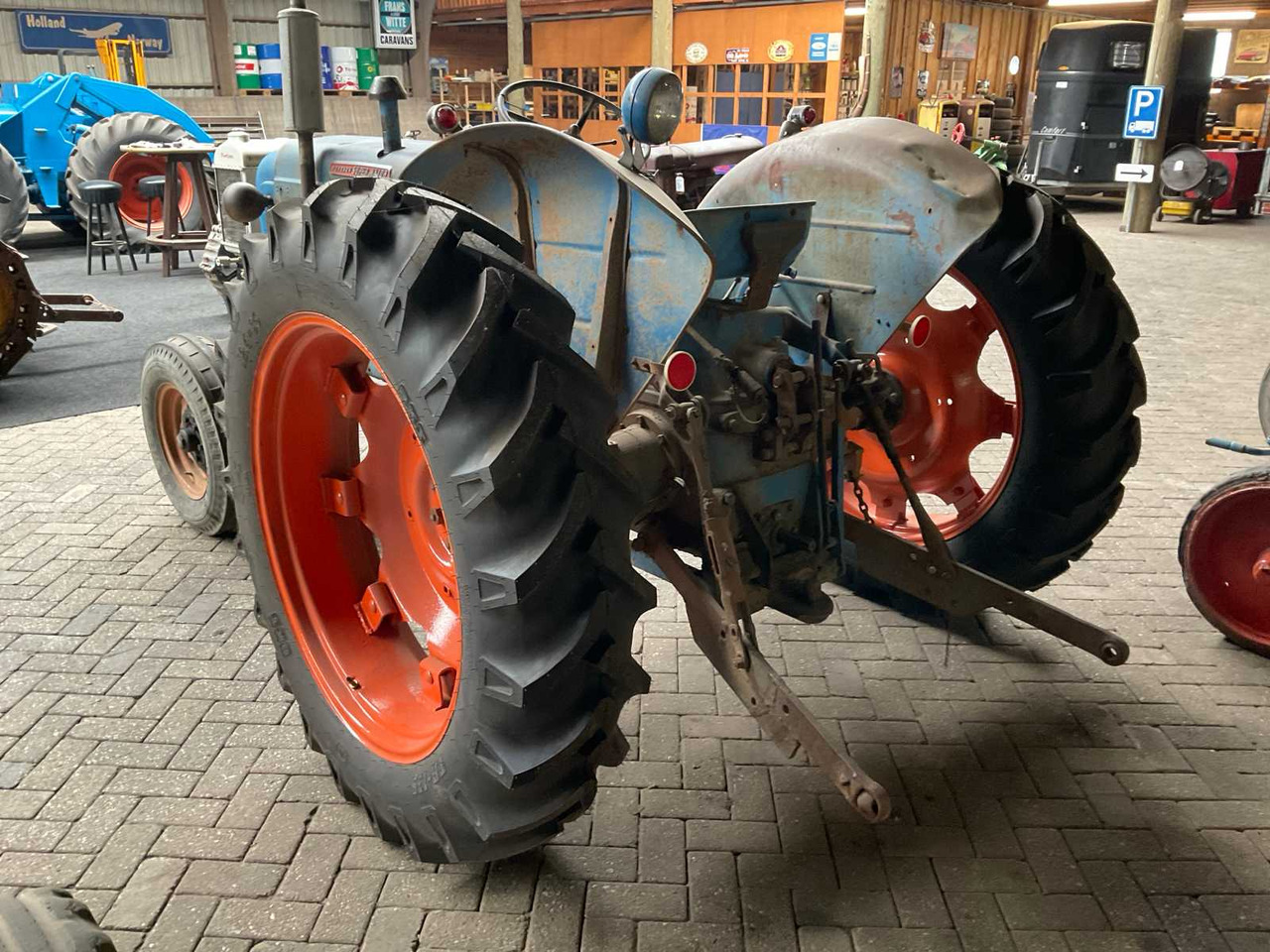 Fordson Super Major - Traktor: das Bild 2 Fordson Super Major - Traktor: das Bild 2
