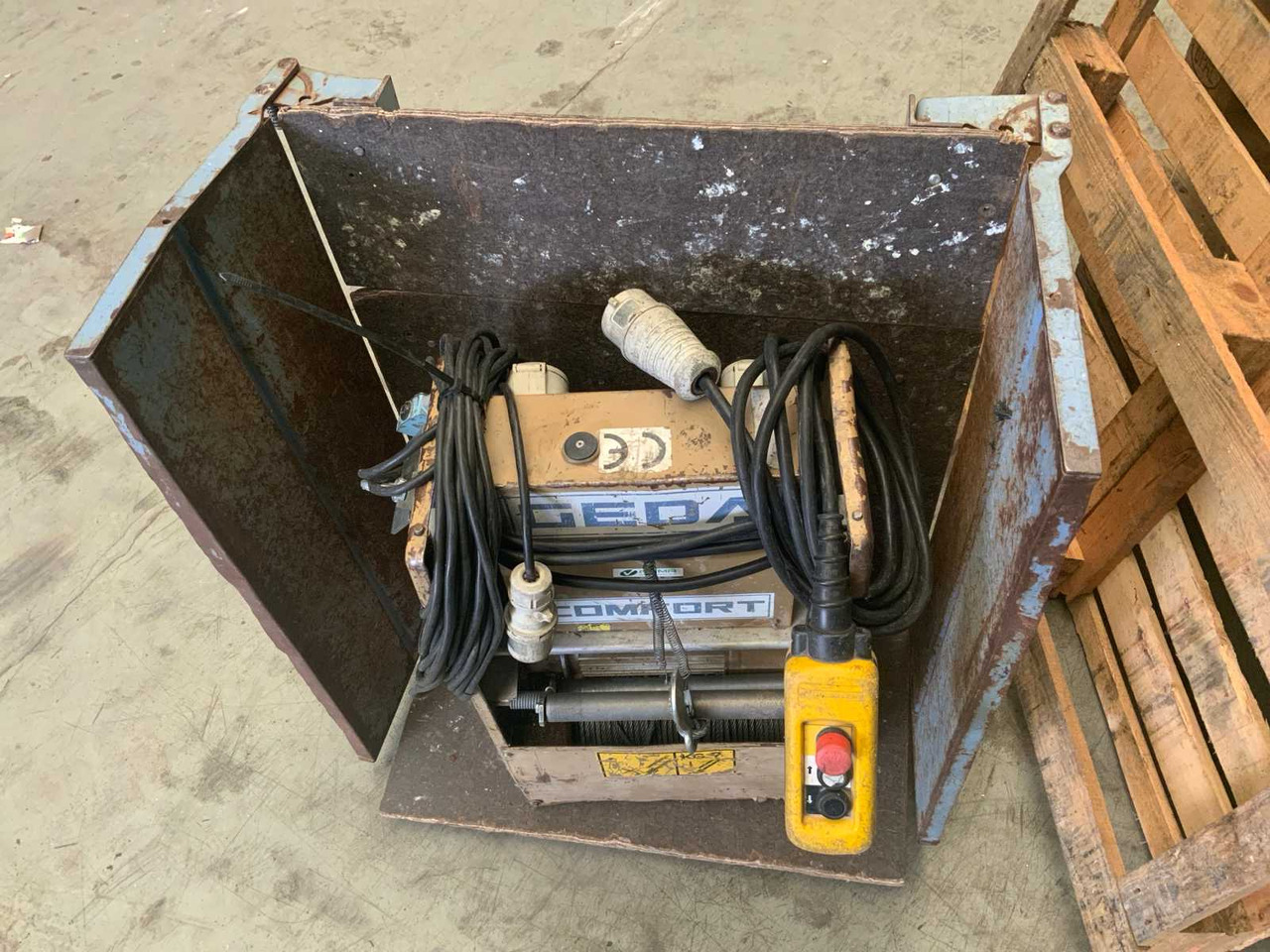 Geda Lift 150 - Arbeitsbühne: das Bild 5 Geda Lift 150 - Arbeitsbühne: das Bild 5
