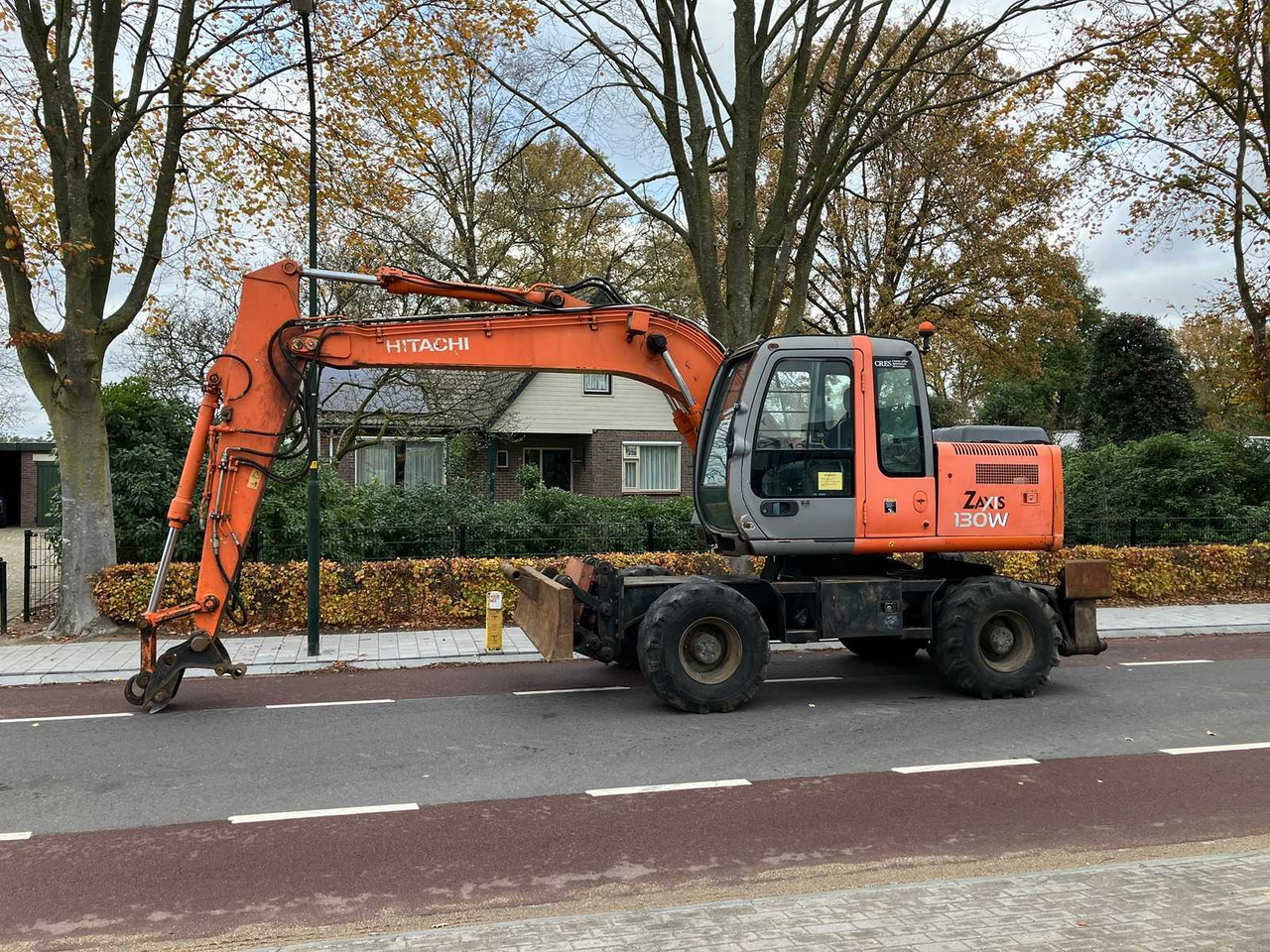 HITACHI - 2008 - ZX130W - WHEELED EXCAVATOR - Mobilbagger: das Bild 1 HITACHI - 2008 - ZX130W - WHEELED EXCAVATOR - Mobilbagger: das Bild 1