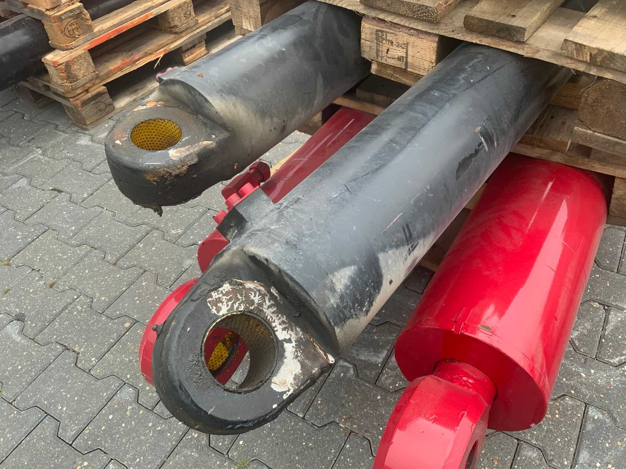 Hyva - Düngetechnik: das Bild 2 Hyva - Düngetechnik: das Bild 2