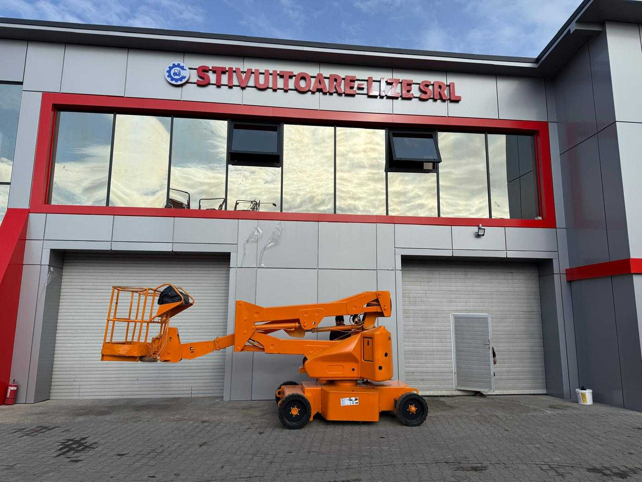 JLG - Arbeitsbühne: das Bild 1 JLG - Arbeitsbühne: das Bild 1