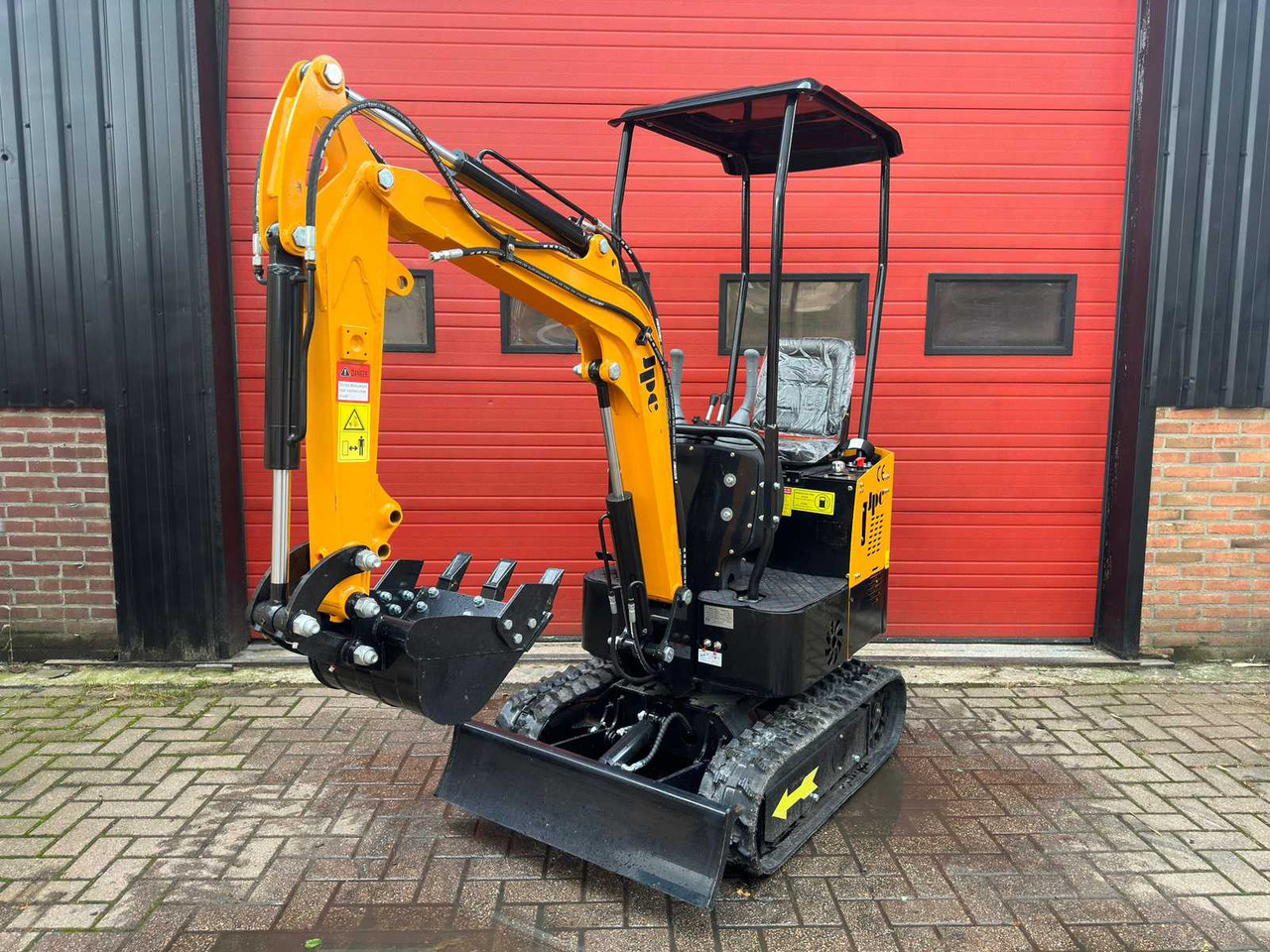 JPC HT12 Geel - Minibagger: das Bild 3 JPC HT12 Geel - Minibagger: das Bild 3