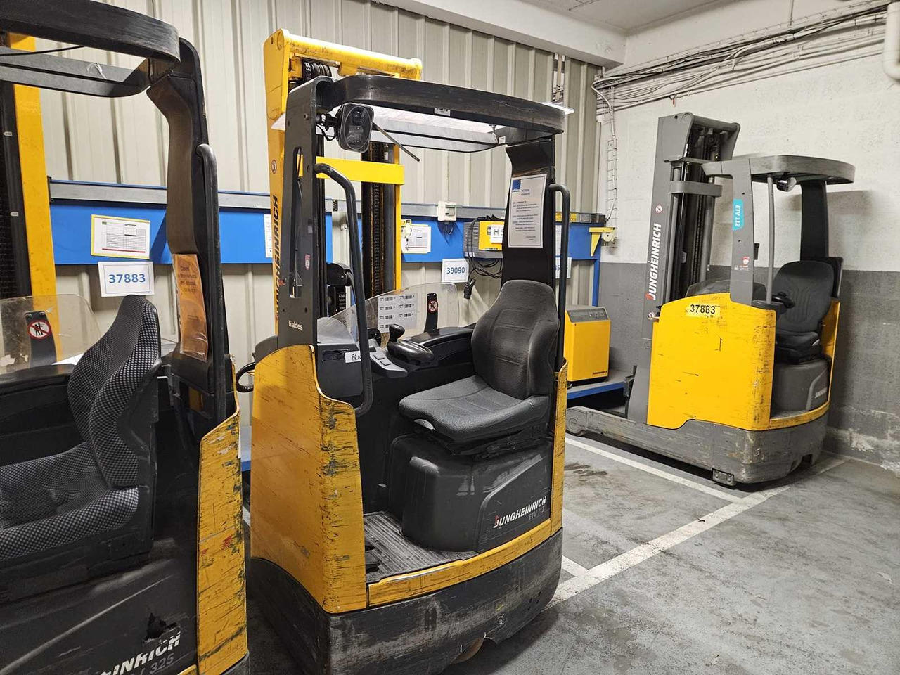 JUNGHEINRICH REACH TRUCK - Gabelstapler: das Bild 3 JUNGHEINRICH REACH TRUCK - Gabelstapler: das Bild 3
