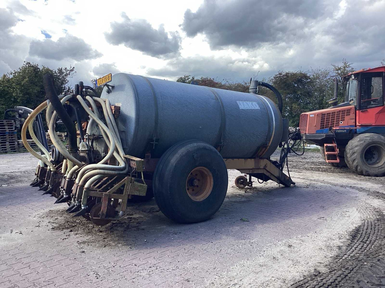 Jako - Düngetechnik: das Bild 3 Jako - Düngetechnik: das Bild 3