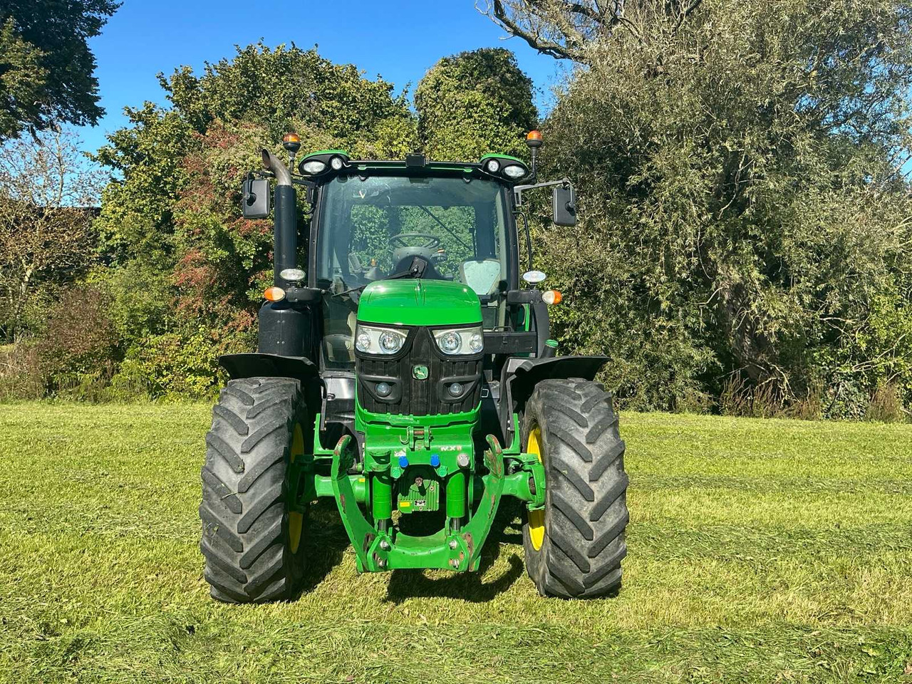 John deere 6110R - Traktor: das Bild 2 John deere 6110R - Traktor: das Bild 2