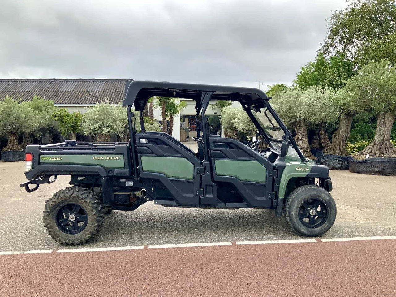 John deere Gator XUV 4x4 IRS - Kommunaltraktor: das Bild 5 John deere Gator XUV 4x4 IRS - Kommunaltraktor: das Bild 5