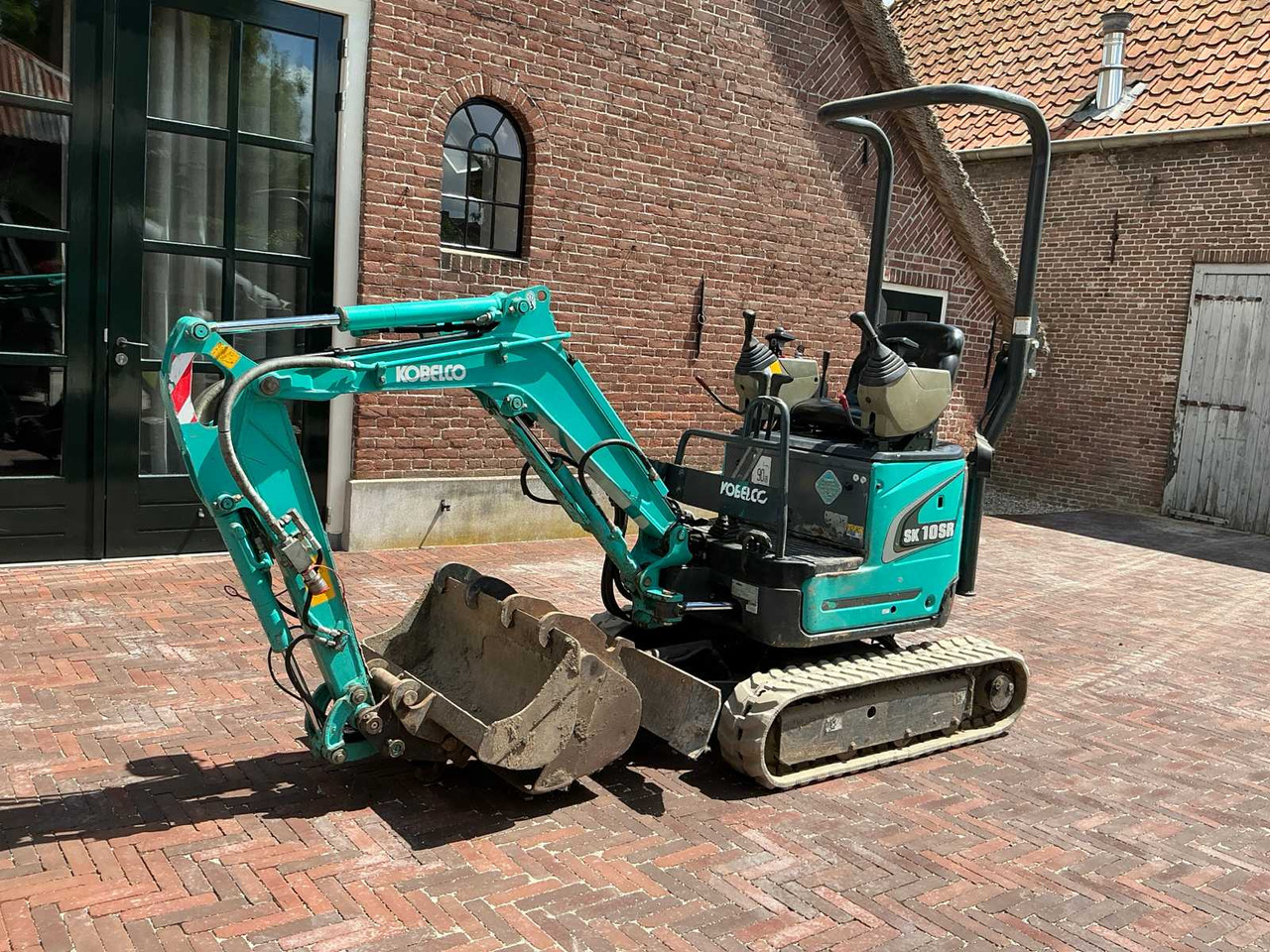 Kobelco SK10SR-2 - Minibagger: das Bild 1 Kobelco SK10SR-2 - Minibagger: das Bild 1