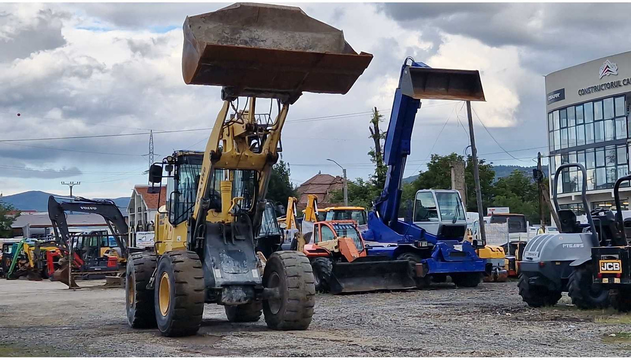 Komatsu WA270-7 - Radlader: das Bild 5 Komatsu WA270-7 - Radlader: das Bild 5