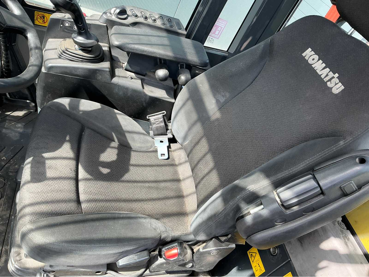 Radlader Komatsu WA270-8EO: das Bild 29