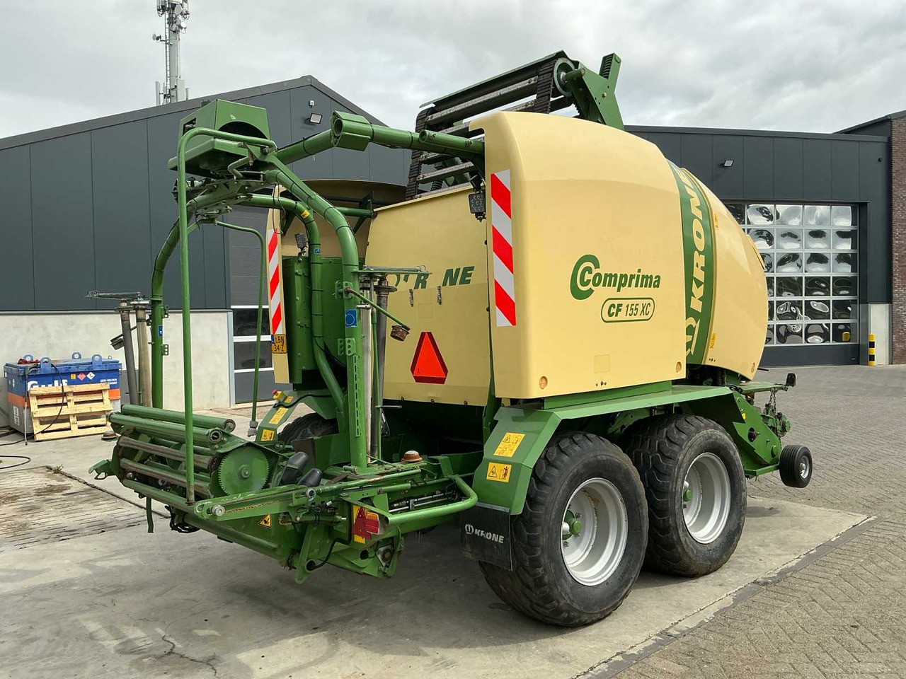 Krone Comprima CF 155 XC - Rundballenpresse, Ballenwickelgerät: das Bild 5 Krone Comprima CF 155 XC - Rundballenpresse, Ballenwickelgerät: das Bild 5