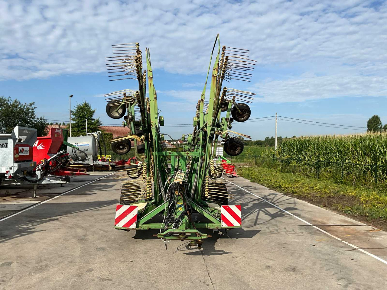 Krone Swadro 1250 - Grünlandtechnik: das Bild 2 Krone Swadro 1250 - Grünlandtechnik: das Bild 2