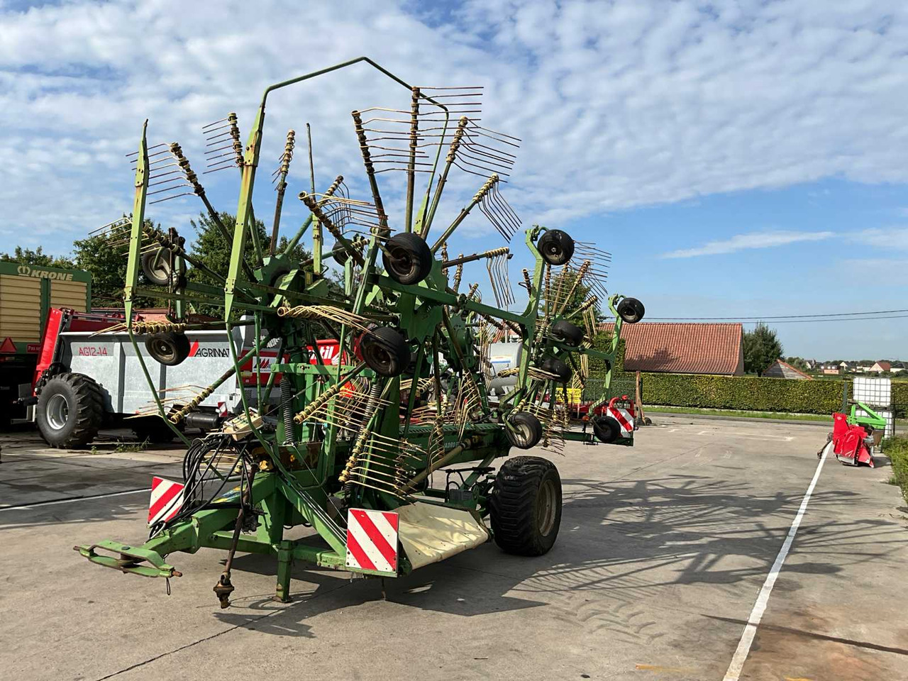 Krone Swadro 1250 - Grünlandtechnik: das Bild 1 Krone Swadro 1250 - Grünlandtechnik: das Bild 1