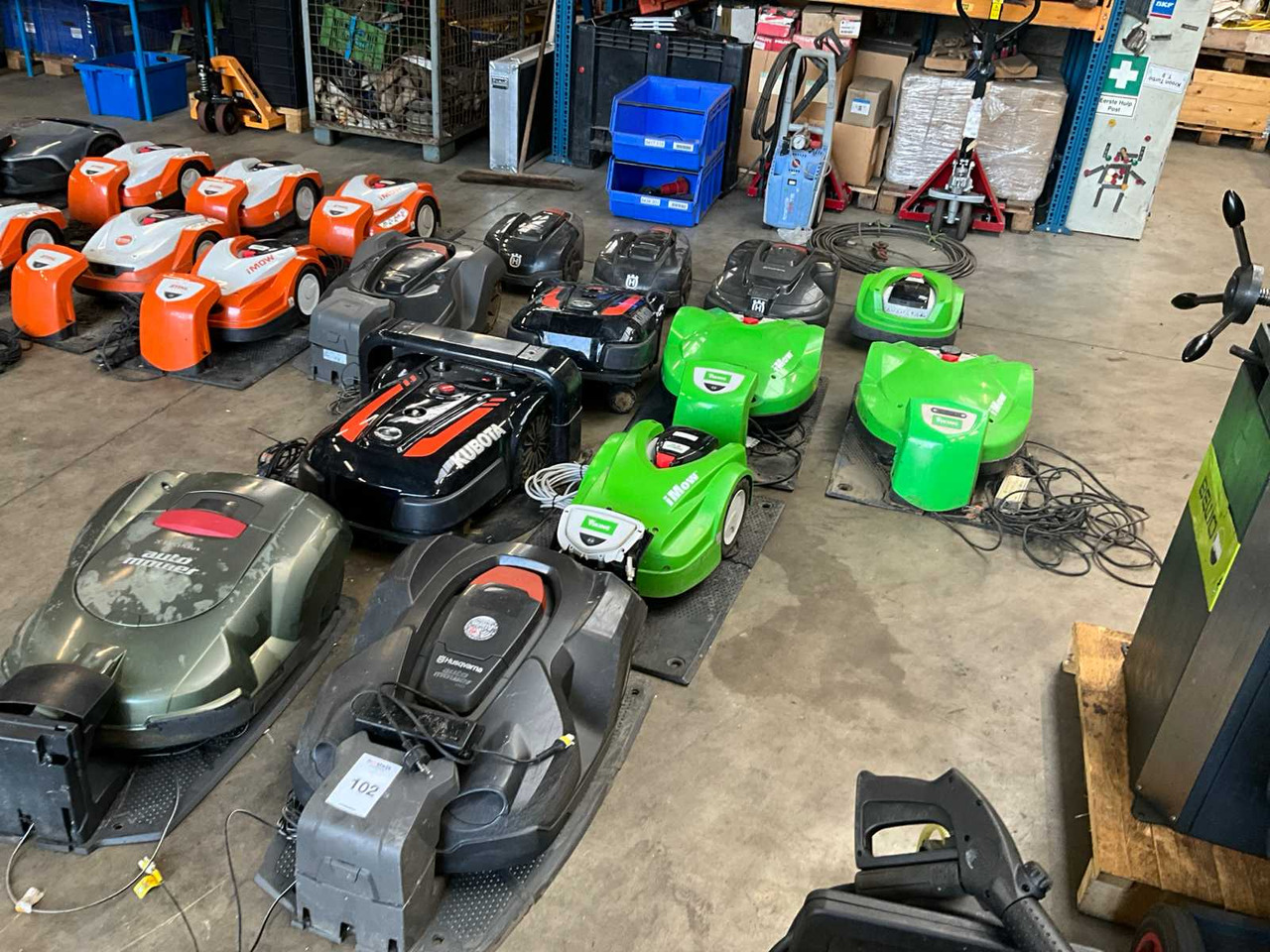 Kubota/Viking/Husqvarna - Rasenmäher: das Bild 1 Kubota/Viking/Husqvarna - Rasenmäher: das Bild 1