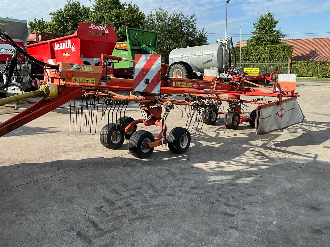 Kuhn GA 6000 - Grünlandtechnik: das Bild 3 Kuhn GA 6000 - Grünlandtechnik: das Bild 3