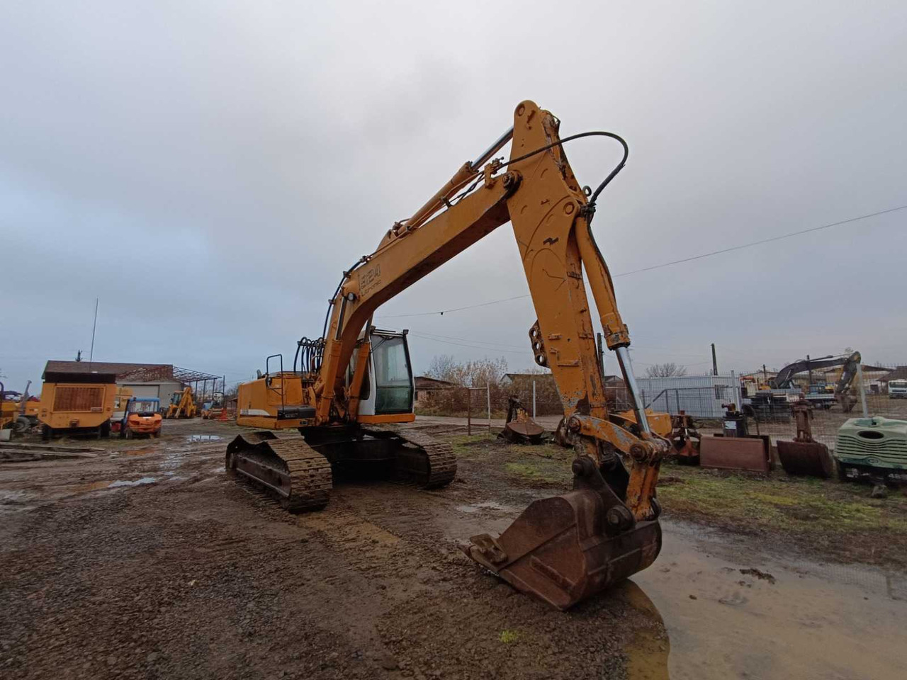 LIEBHERR - 2001 - R924 - TRACKED EXCAVATOR - Bagger: das Bild 5 LIEBHERR - 2001 - R924 - TRACKED EXCAVATOR - Bagger: das Bild 5