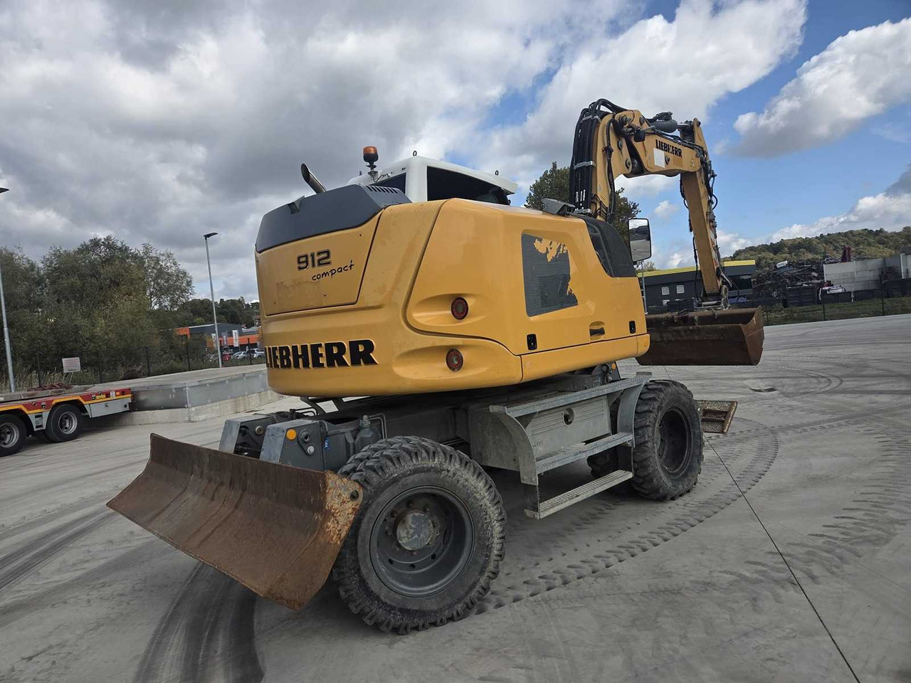 LIEBHERR - 912 COMPACT LITRONIC - WHEELED EXCAVATOR - 2017 - Mobilbagger: das Bild 5 LIEBHERR - 912 COMPACT LITRONIC - WHEELED EXCAVATOR - 2017 - Mobilbagger: das Bild 5