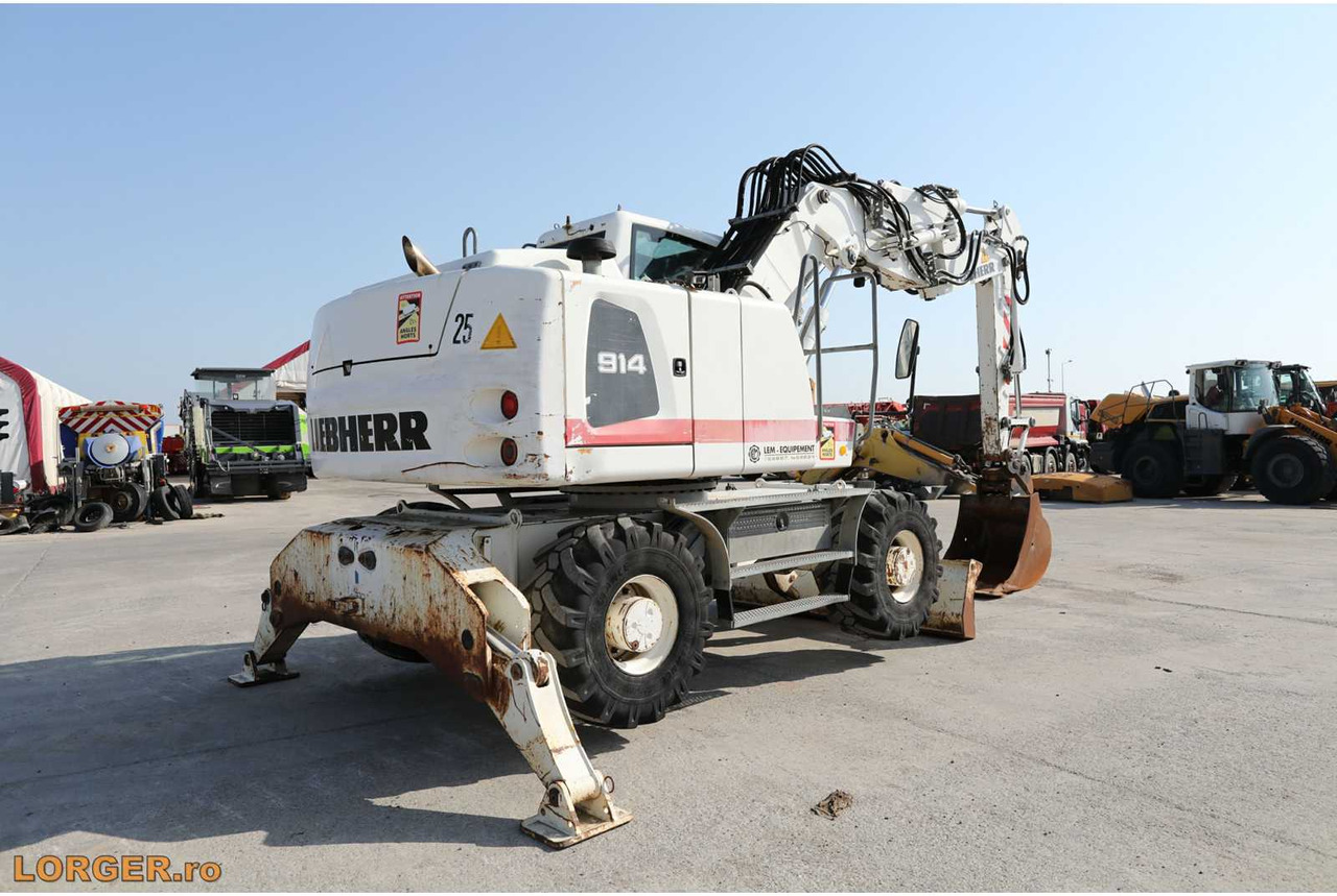 LIEBHERR A 914 WHEEL EXCAVATOR - Mobilbagger: das Bild 2 LIEBHERR A 914 WHEEL EXCAVATOR - Mobilbagger: das Bild 2