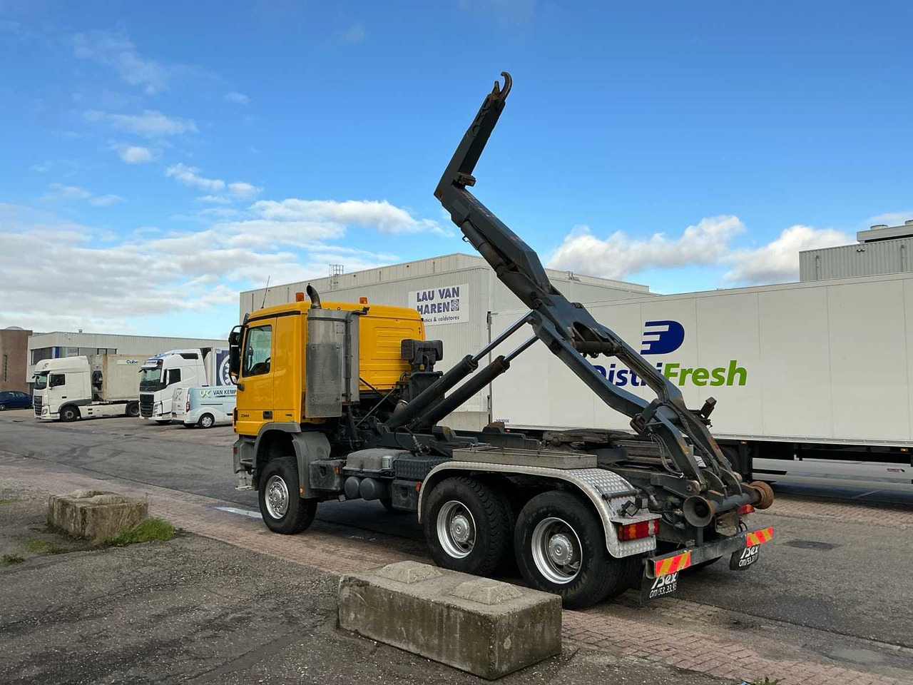 2007 MERCEDES ACTROS 3344 TRUCK - LKW: das Bild 4 2007 MERCEDES ACTROS 3344 TRUCK - LKW: das Bild 4