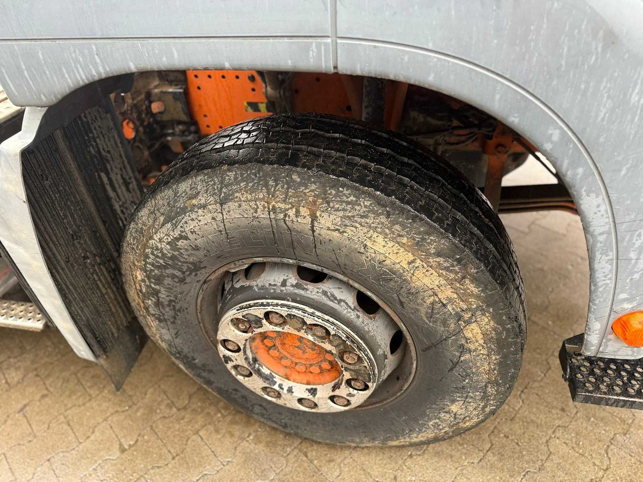 MAN - TGA 26.414 FDC - TRUCK - 2003 - LKW: das Bild 5 MAN - TGA 26.414 FDC - TRUCK - 2003 - LKW: das Bild 5