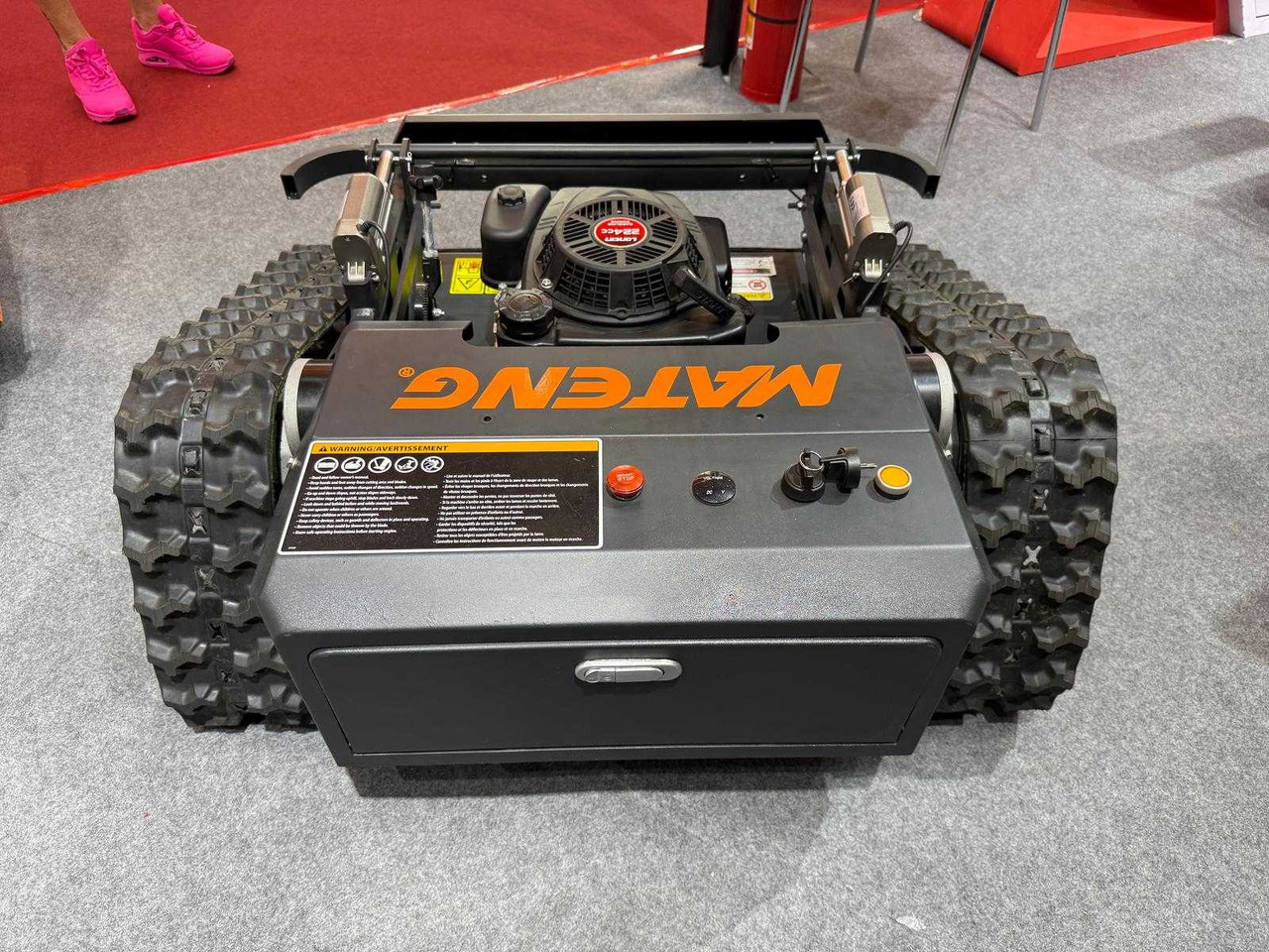 Mateng grasmaaier op rupsen - Schlegelmäher/ Mulcher: das Bild 3 Mateng grasmaaier op rupsen - Schlegelmäher/ Mulcher: das Bild 3