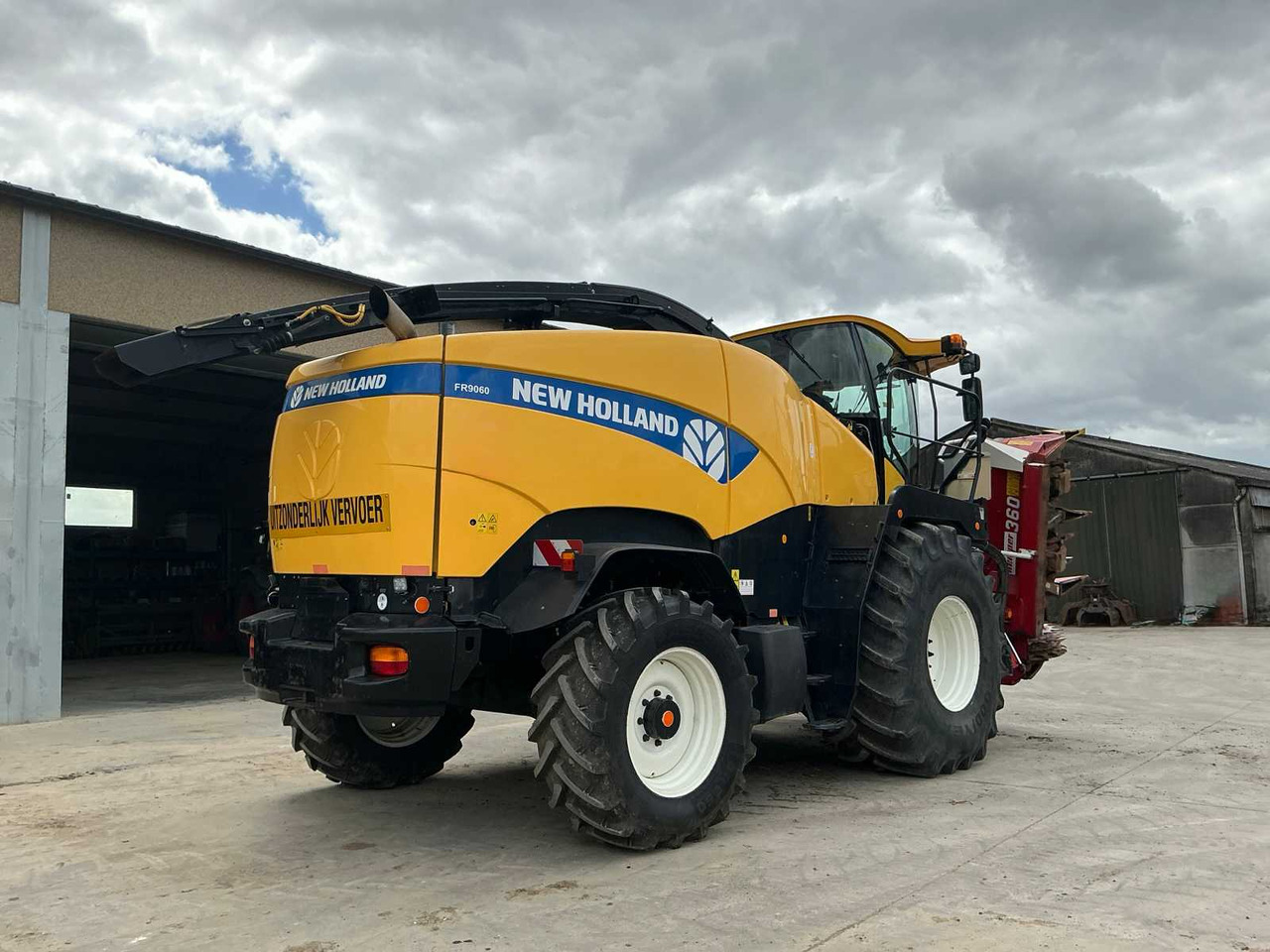 New Holland FR9060 - Feldhäcksler: das Bild 5 New Holland FR9060 - Feldhäcksler: das Bild 5