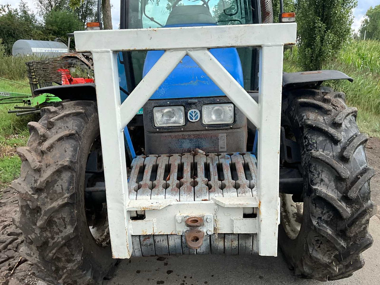Traktor New Holland TL90: das Bild 18