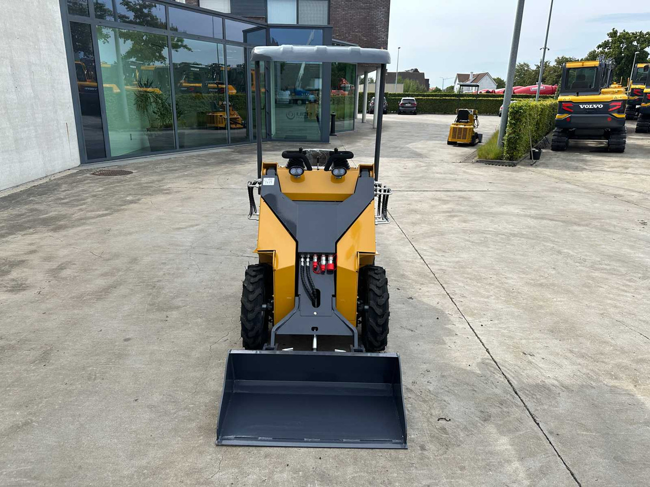 Newrick SI360 - Kompaktlader: das Bild 2 Newrick SI360 - Kompaktlader: das Bild 2