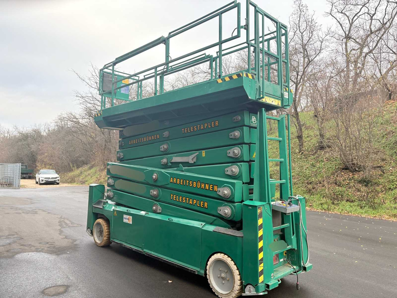 PB LIFTTECHNIK S225-12 ES 22M - SCISSOR LIFT - Arbeitsbühne: das Bild 4 PB LIFTTECHNIK S225-12 ES 22M - SCISSOR LIFT - Arbeitsbühne: das Bild 4