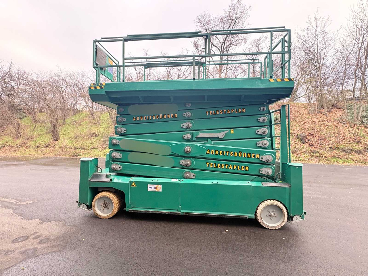 PB LIFTTECHNIK S225-12 ES 22M - SCISSOR LIFT - Arbeitsbühne: das Bild 5 PB LIFTTECHNIK S225-12 ES 22M - SCISSOR LIFT - Arbeitsbühne: das Bild 5