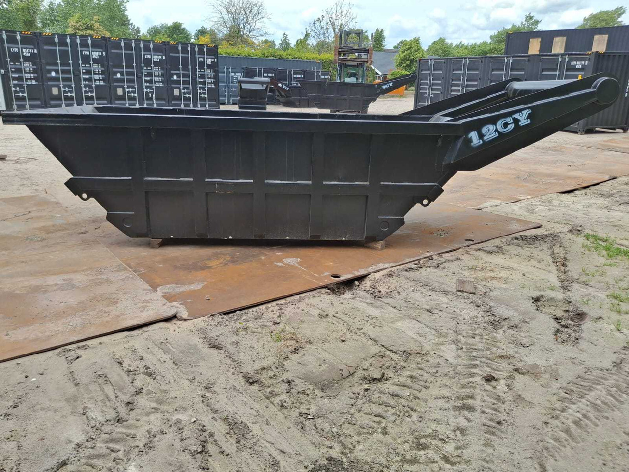 Rhino-cross 12 kuub - Absetzcontainer: das Bild 3 Rhino-cross 12 kuub - Absetzcontainer: das Bild 3