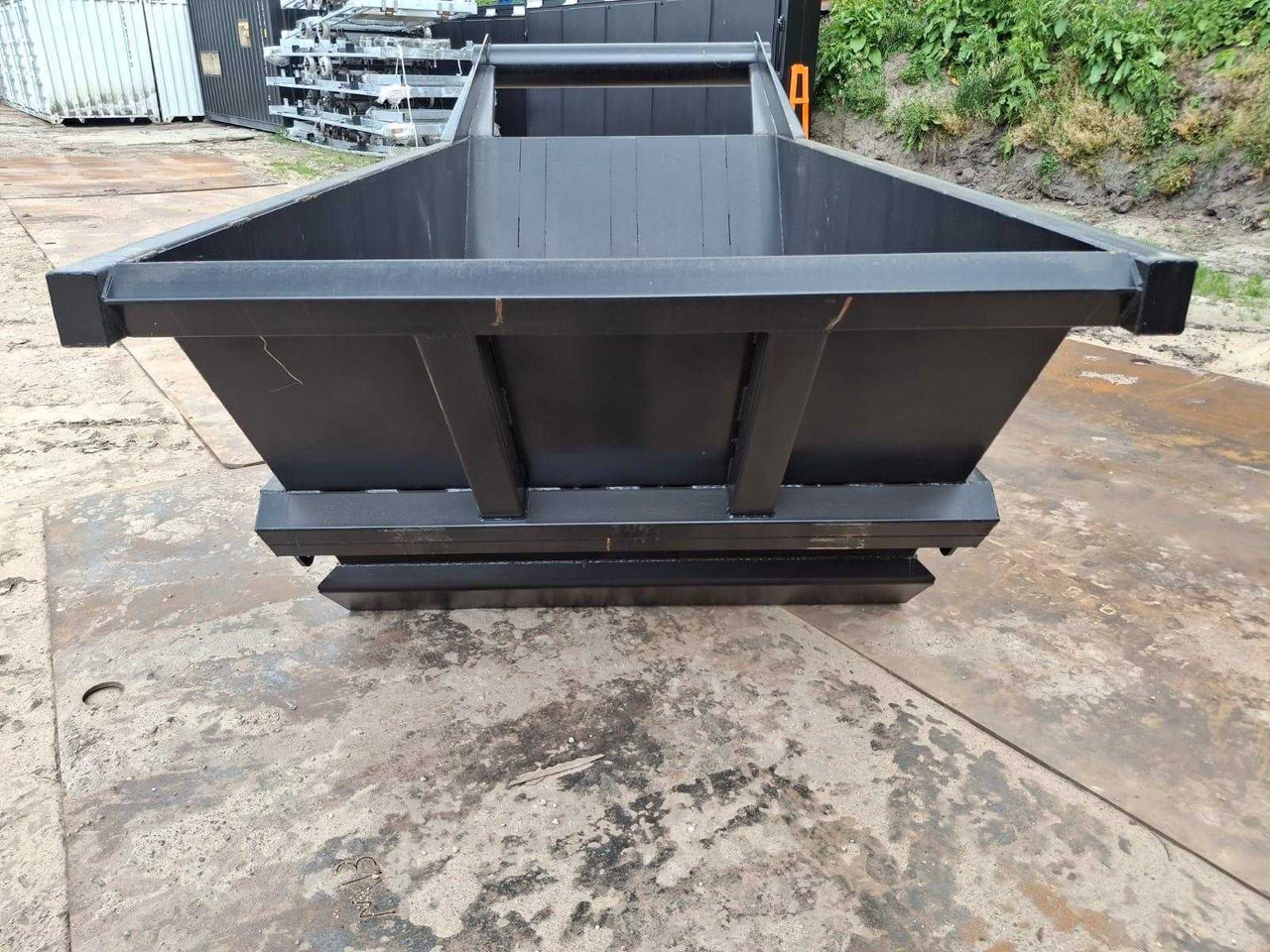 Rhino-cross 7 kuub - Absetzcontainer: das Bild 3 Rhino-cross 7 kuub - Absetzcontainer: das Bild 3