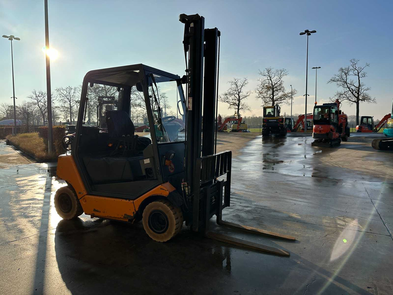 STILL - 2000 - R70-25T - FORKLIFT - Gabelstapler: das Bild 3 STILL - 2000 - R70-25T - FORKLIFT - Gabelstapler: das Bild 3