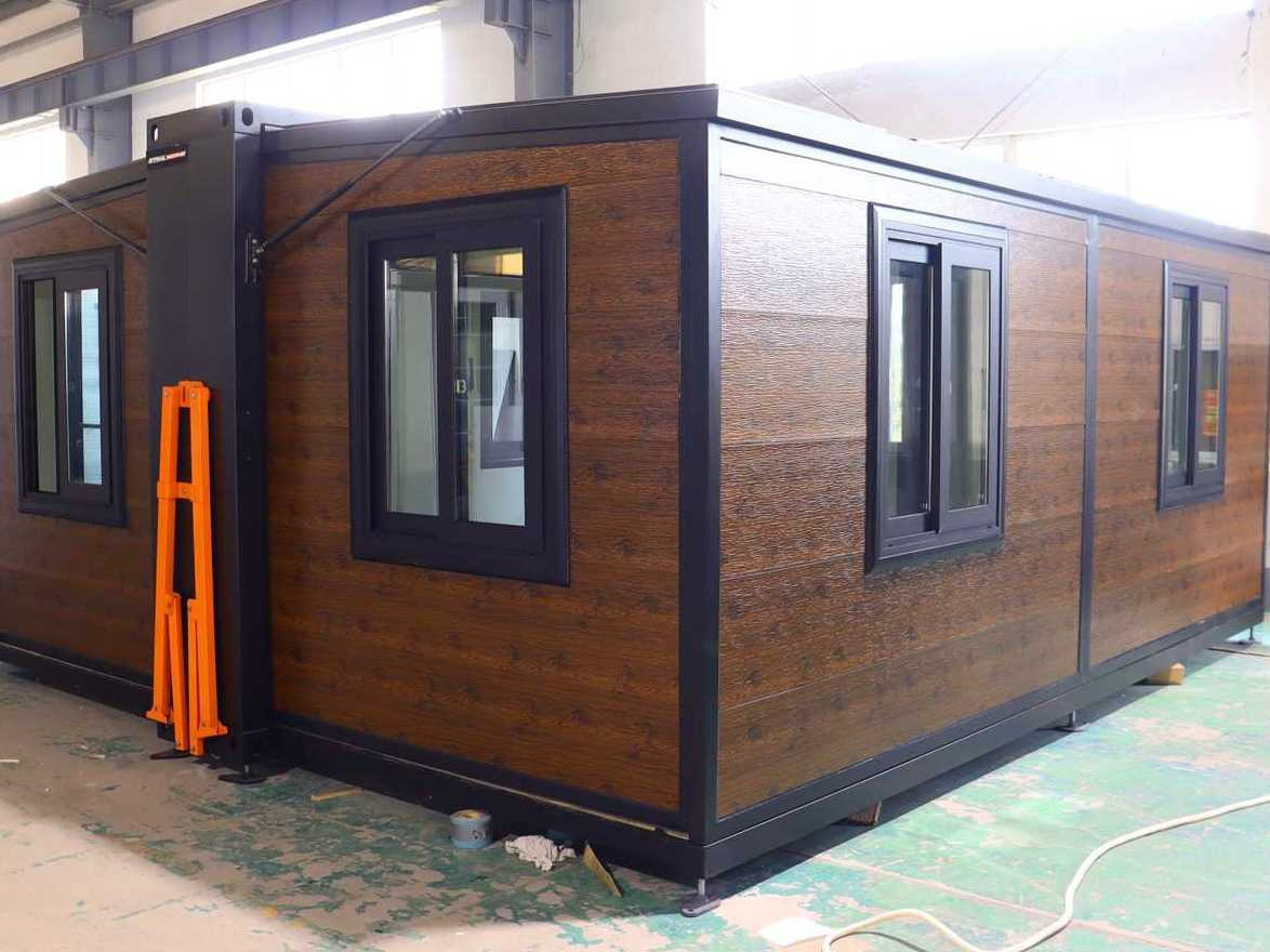 Stahlworks 15ft*20ft - Wohncontainer: das Bild 2 Stahlworks 15ft*20ft - Wohncontainer: das Bild 2