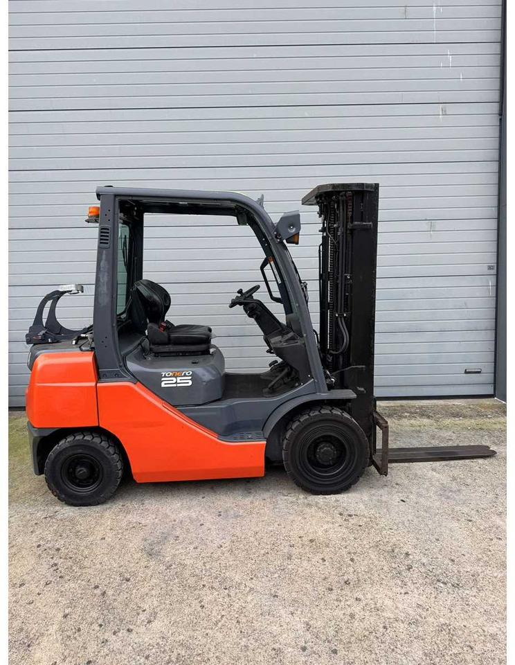 TOYOTA - 2017 - 02-8-FGF-25 - 4.7M TRIPLEX - FORKLIFT - Gabelstapler: das Bild 4 TOYOTA - 2017 - 02-8-FGF-25 - 4.7M TRIPLEX - FORKLIFT - Gabelstapler: das Bild 4