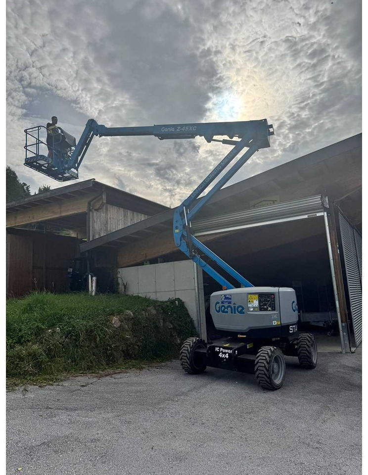 Terex/Genie Z-45/25 XC - Arbeitsbühne: das Bild 2 Terex/Genie Z-45/25 XC - Arbeitsbühne: das Bild 2