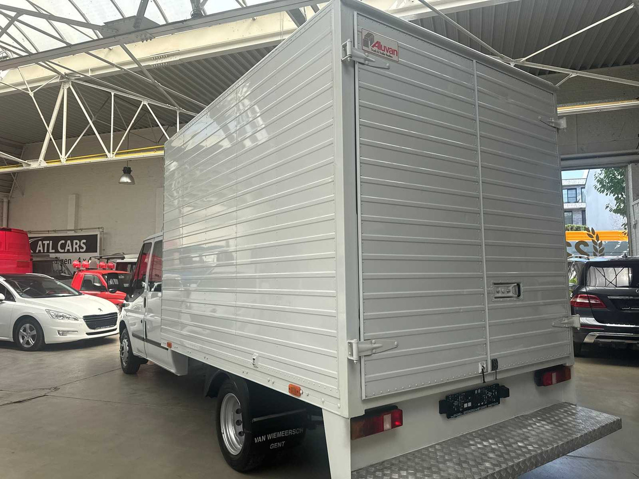 2009 FORD TRANSIT DOUBLE CAB !! 79,000KM!! - Transporter: das Bild 4 2009 FORD TRANSIT DOUBLE CAB !! 79,000KM!! - Transporter: das Bild 4