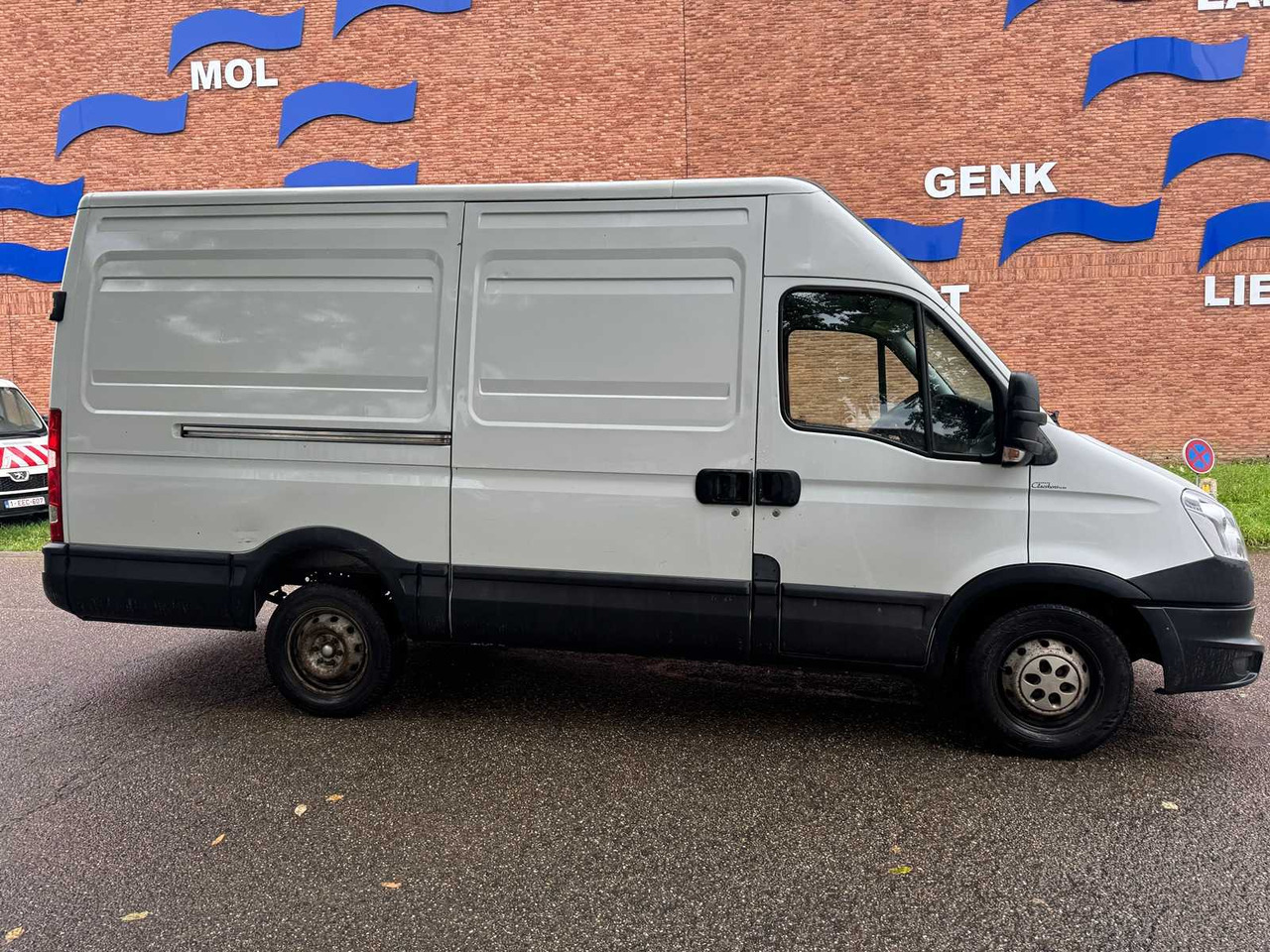 Transporter 2012 IVECO DAILY 35S17 3.0D: das Bild 7