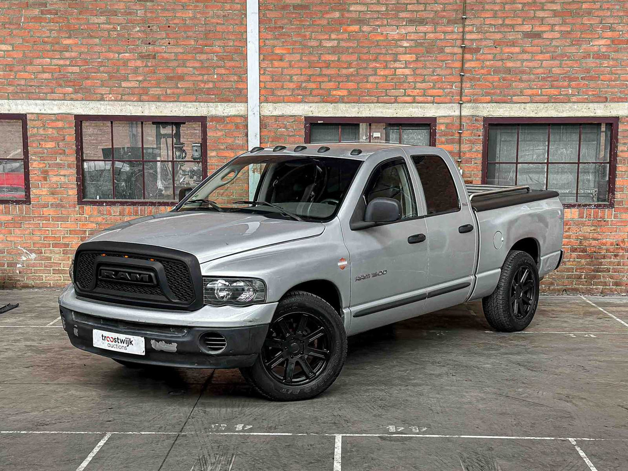 DODGE RAM 1500 4.7L V8 MAGNUM 243HP 2002, VSZ-46-Z - Transporter: das Bild 4 DODGE RAM 1500 4.7L V8 MAGNUM 243HP 2002, VSZ-46-Z - Transporter: das Bild 4