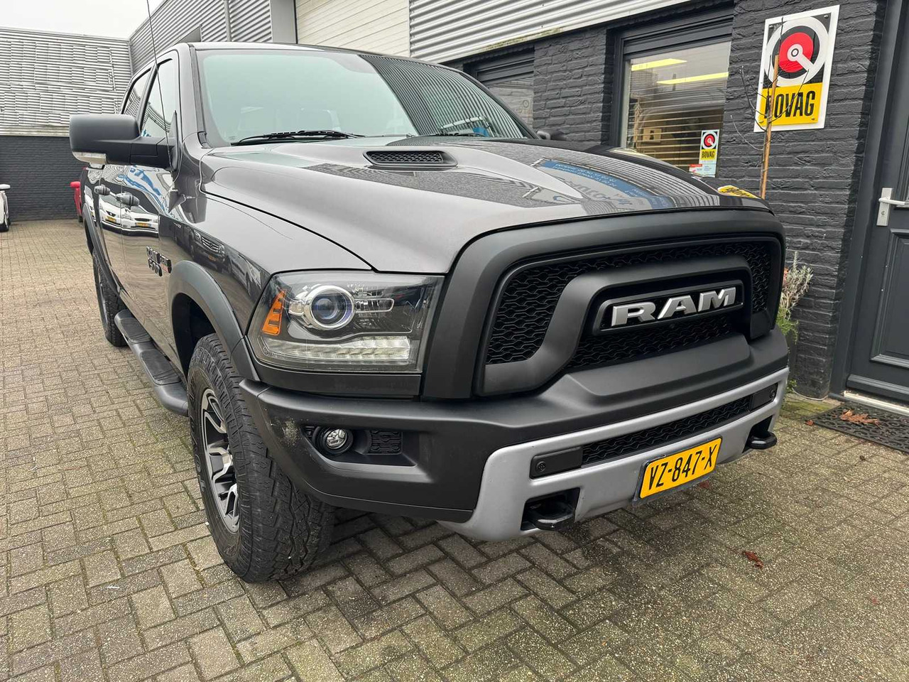 DODGE RAM 1500 5.7 V8 CC 5'7 REBEL | VZ-847-X I - Transporter: das Bild 5 DODGE RAM 1500 5.7 V8 CC 5'7 REBEL | VZ-847-X I - Transporter: das Bild 5