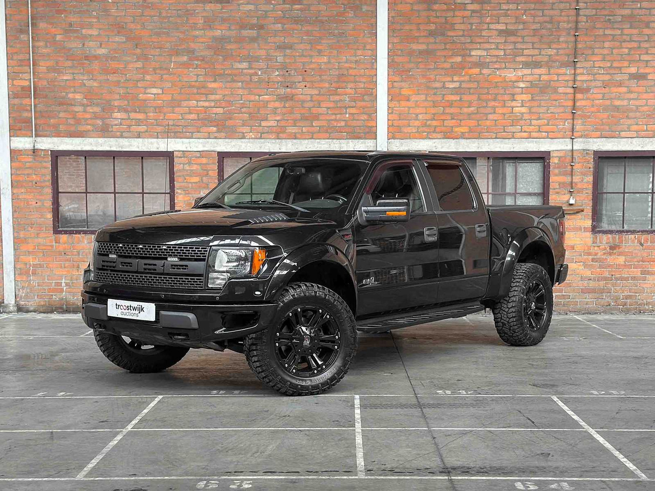 FORD RAPTOR F150 6.2 V8 416HP 2011, 2-VNH-93 - Transporter: das Bild 2 FORD RAPTOR F150 6.2 V8 416HP 2011, 2-VNH-93 - Transporter: das Bild 2