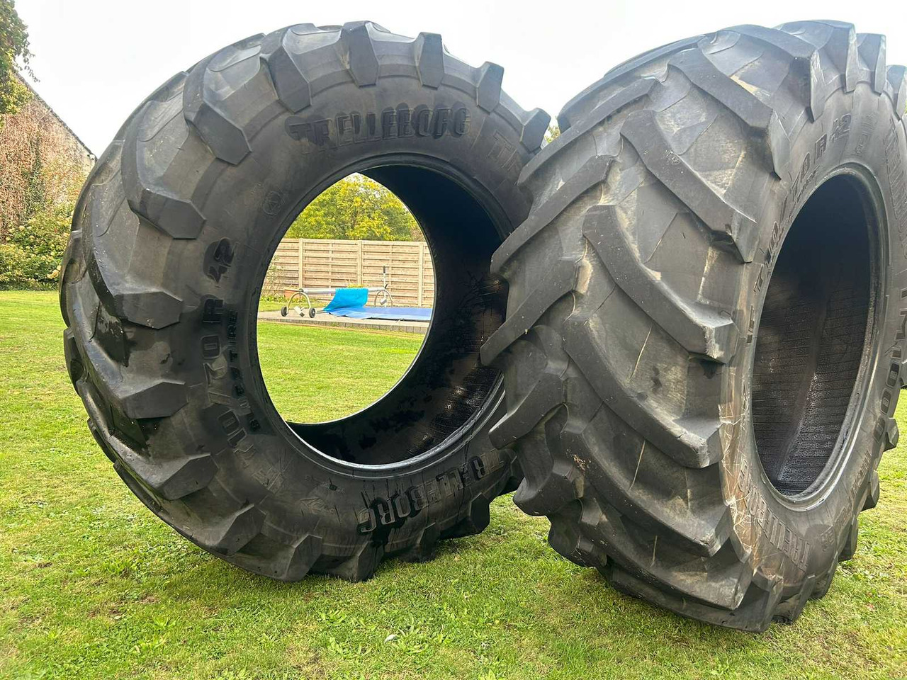 Trelleborg TM1000 - Felgen und Reifen für Traktor: das Bild 1 Trelleborg TM1000 - Felgen und Reifen für Traktor: das Bild 1
